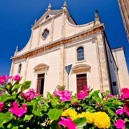 Colomba By Guide فيلة