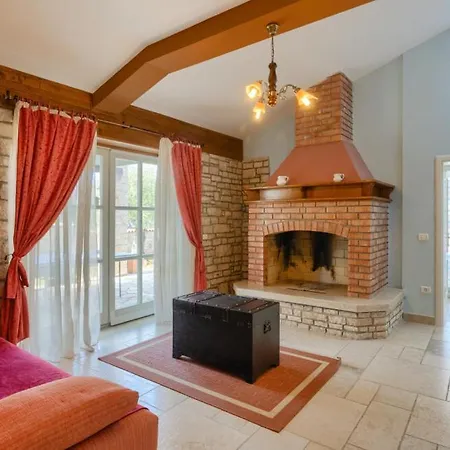 Colomba By Guide * Mednjan