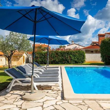 فيلة Colomba By Guide