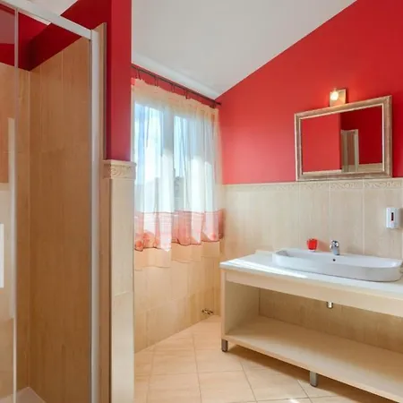 Colomba By Guide * Mednjan