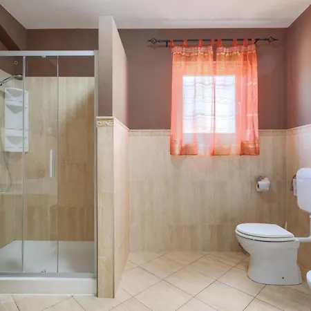 Villa Colomba By Guide *